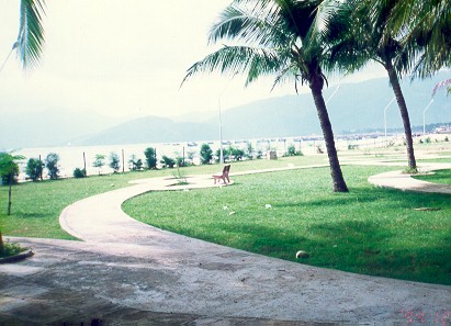 Quy nhon beach [1994]